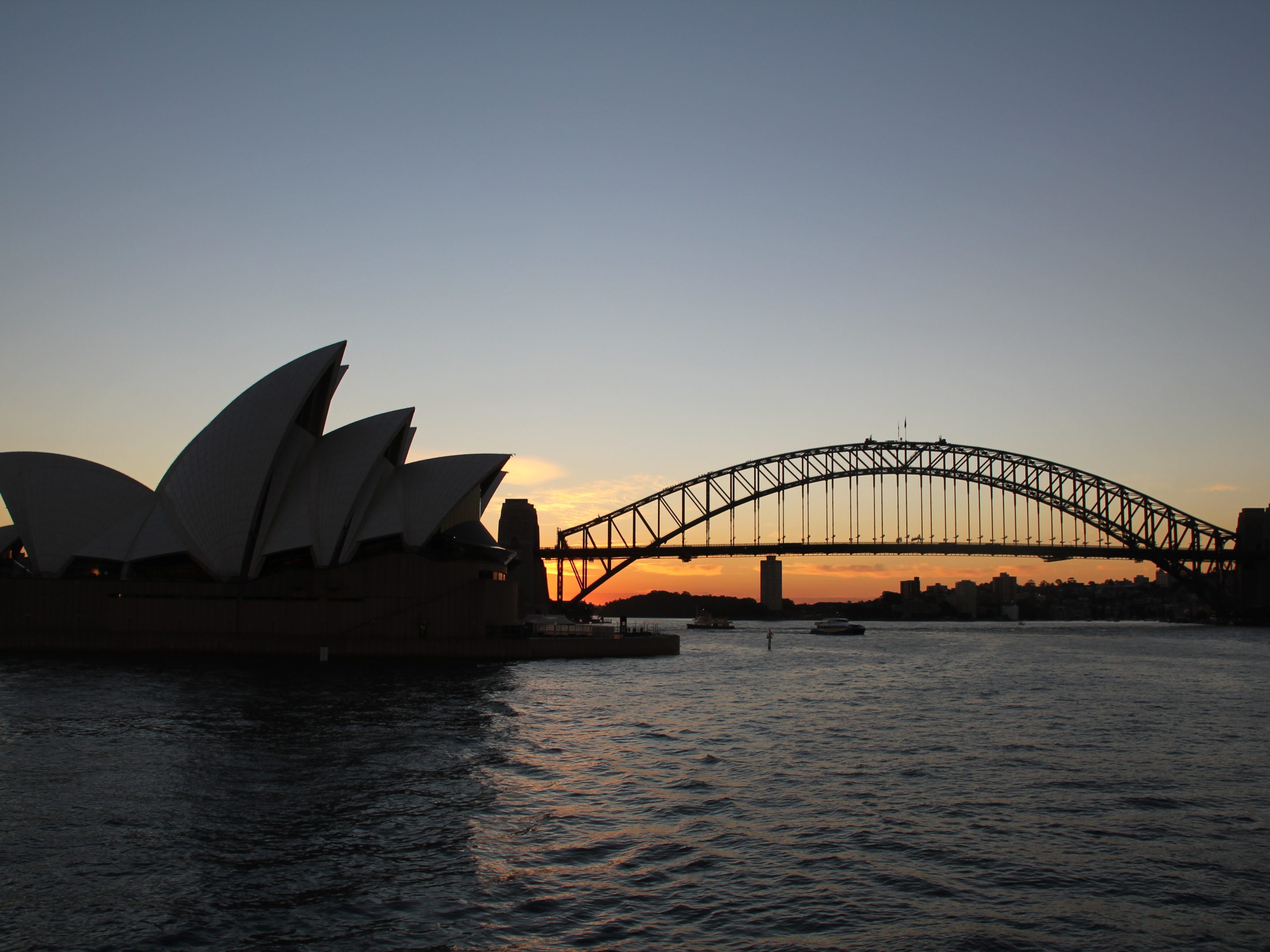 Opernhaus und Harbour Bridge in Sydney