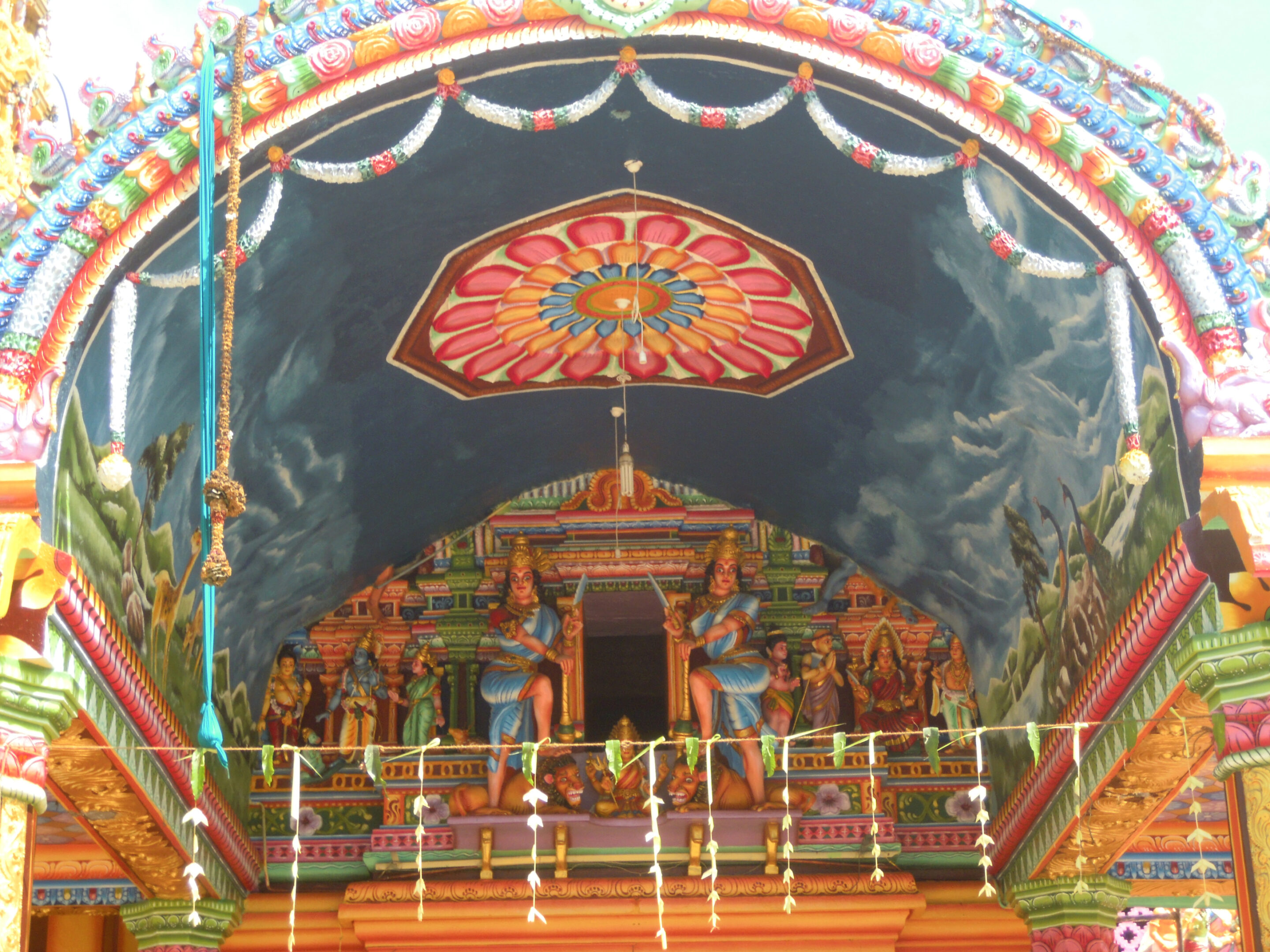 Farbenfroher Tempel