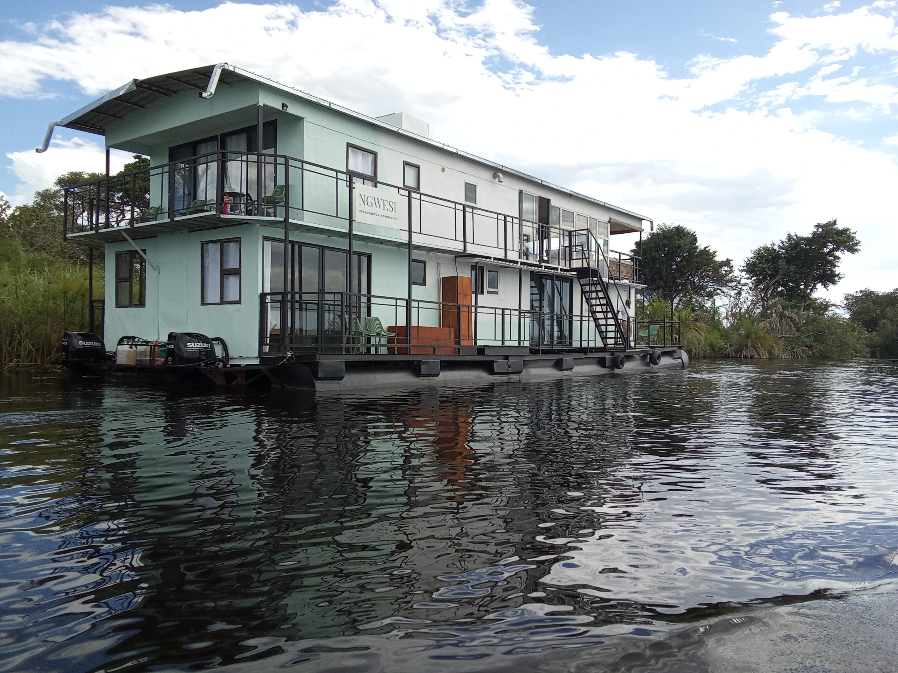 Hausboot "Ngwesi"
