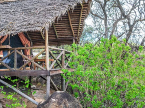 Maweninga Camp