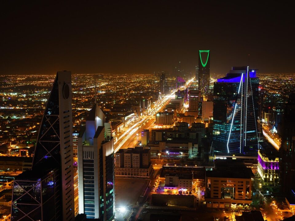 Riad bei Nacht