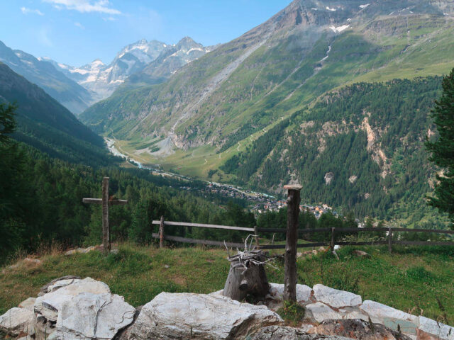 Auf dem Höhenweg von Zinal nach St. Luc