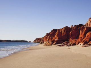 An der Felsenküste bei Broome