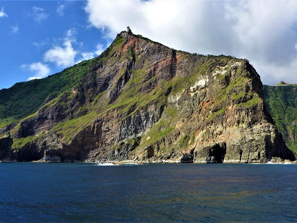 Steilküste auf São Jorge