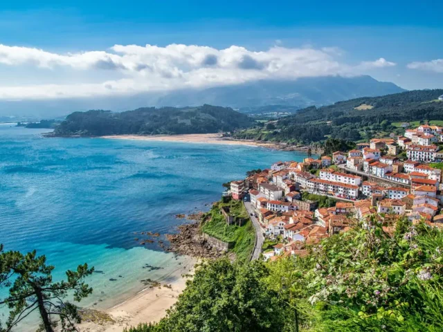 Blick auf Llastres