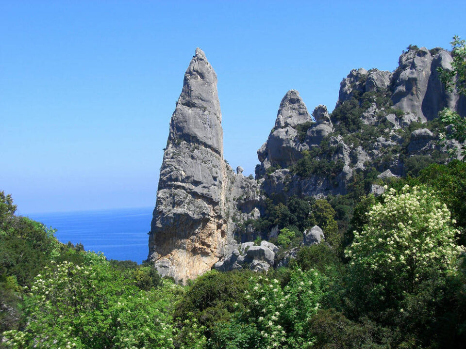 Felsnadel an der Cala Goloritzè