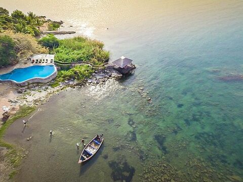 Blue Zebra Island Lodge