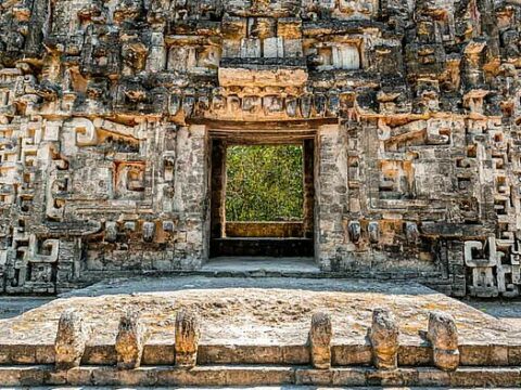 Maya-Ruinen in Chicanná