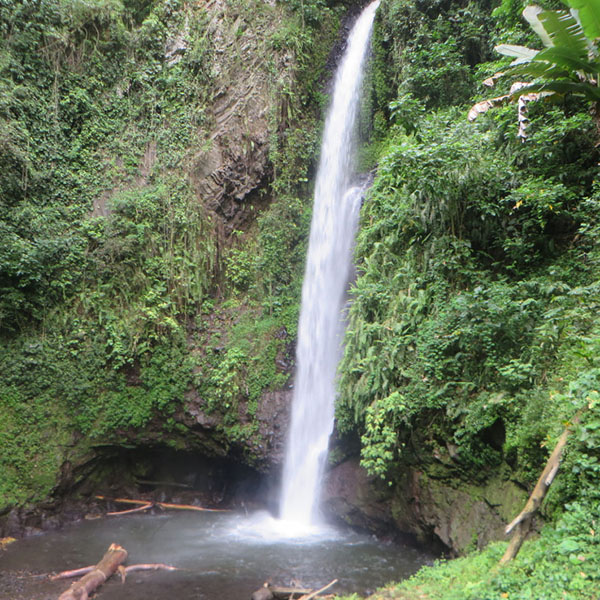 Bem Posto-Wasserfall auf São Tomé