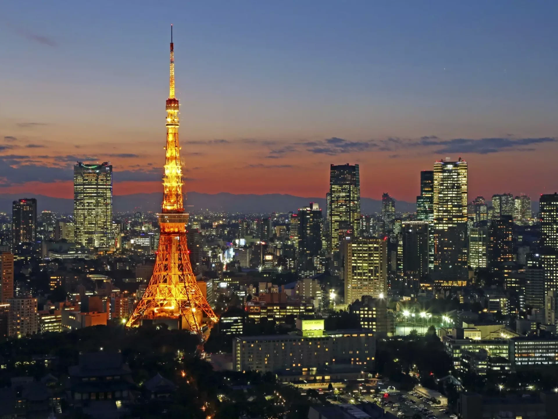 Tokio bei Nacht