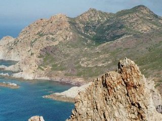 Malerisches Kap auf Korsika