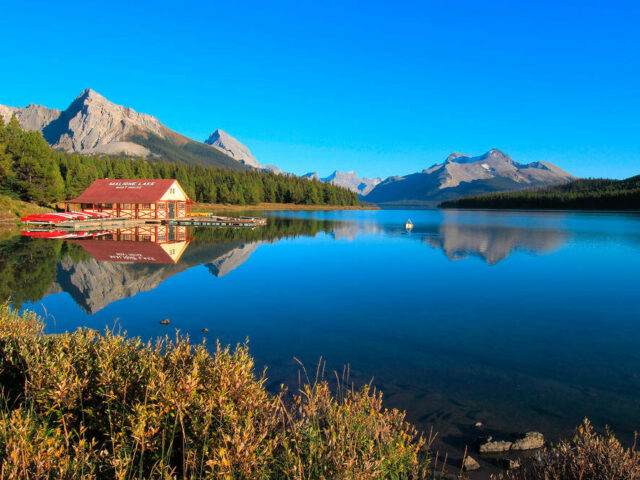 Maligne Lake