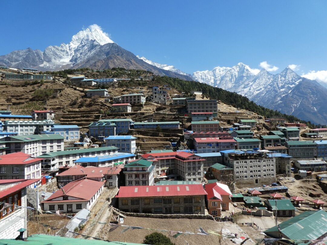 Namche Bazar, Ausgangspunkt für viele Trekkings