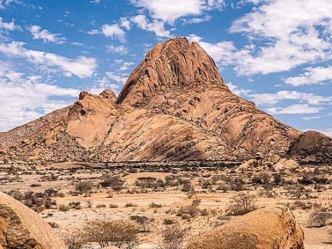 Die Spitzkoppe im Erongo-Massiv