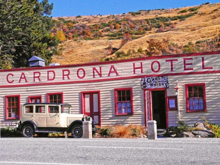 Das historische Cardrona Hotel