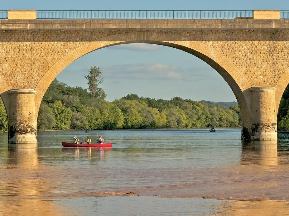 Kanu- & Kajak-Reisen: Kanutour auf der Dordogne