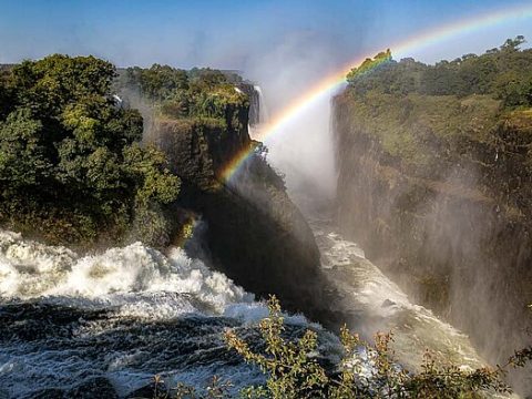 Regenbogen an den Victoria Falls