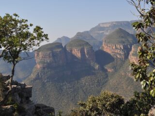 Three Rondavels in den Drakensbergen