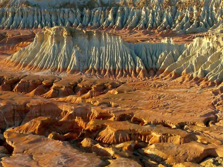 Yangikala Canyon